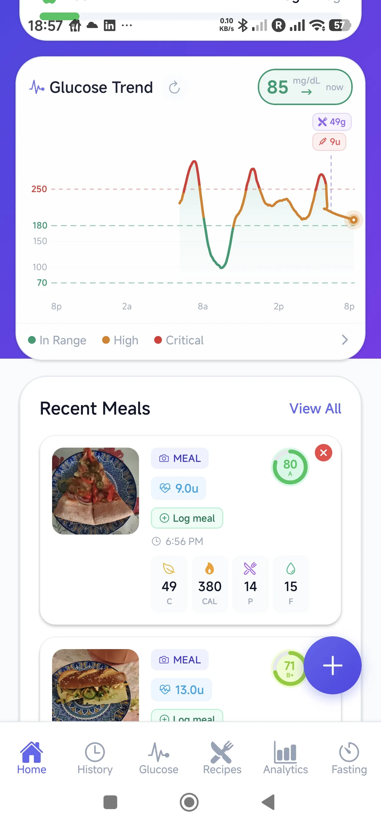 GlucIQ glucose trend screen with meal and insulin context